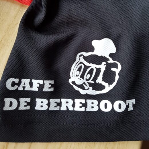 Logo op de mouw